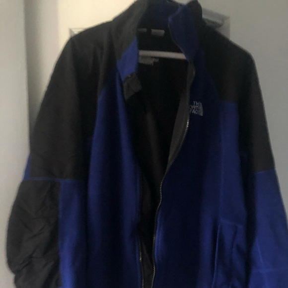 The North Face Other - Men’s North Face Fleece // Insert // size Large